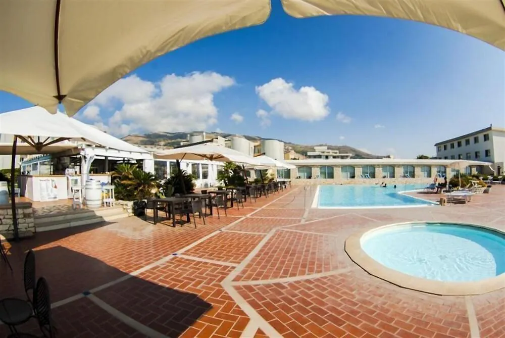 Baia Dei Mulini Resort & Spa Trapani 4*,